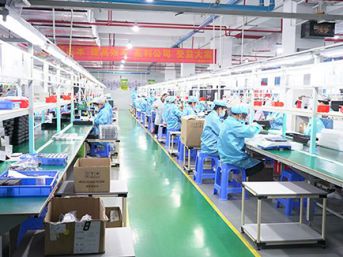 Vedľajšia prevádzka a montážna dielňa