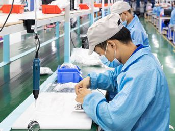 Vedľajšia prevádzka a montážna dielňa